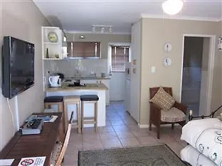 Smithland Guest Apartments Cape Town Bellville 0*,