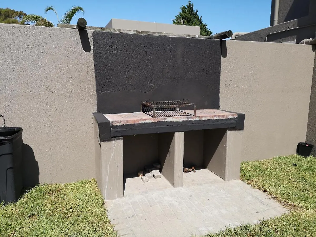 Smithland Guest Apartments Cape Town Bellville